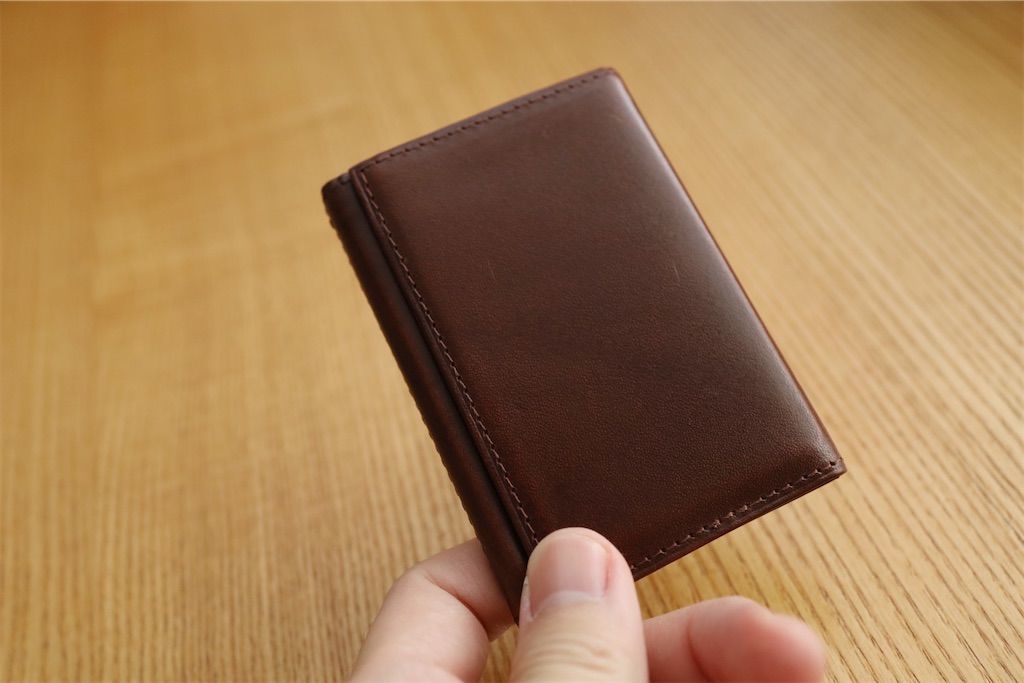 普段使っているお気に入りの革小物7つをまとめて紹介します。【2020年