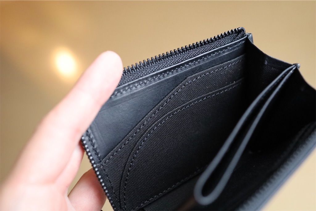 Presso L レビュー｜コンパクトで収納力十分なキャッシュレス時代の