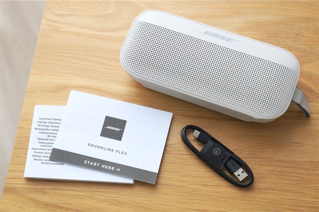 BOSE SoundLink Flex レビュー｜良デザインの万能Bluetoothスピーカー