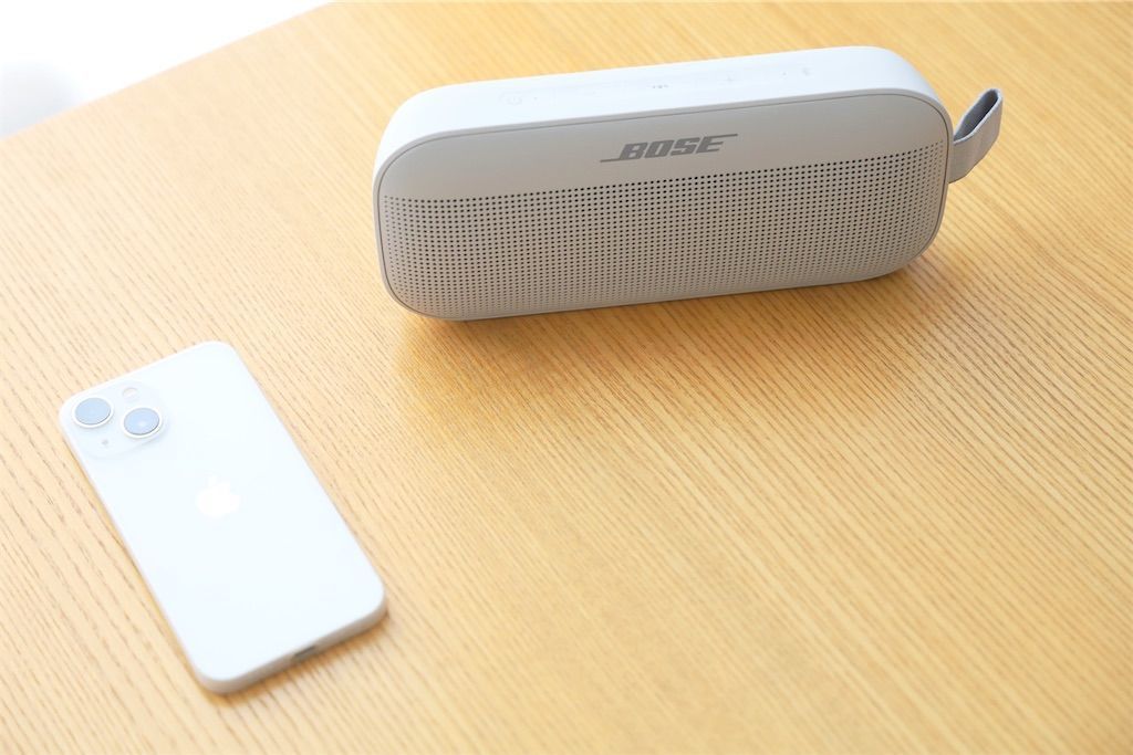 BOSE SoundLink Flex レビュー｜良デザインの万能Bluetoothスピーカー