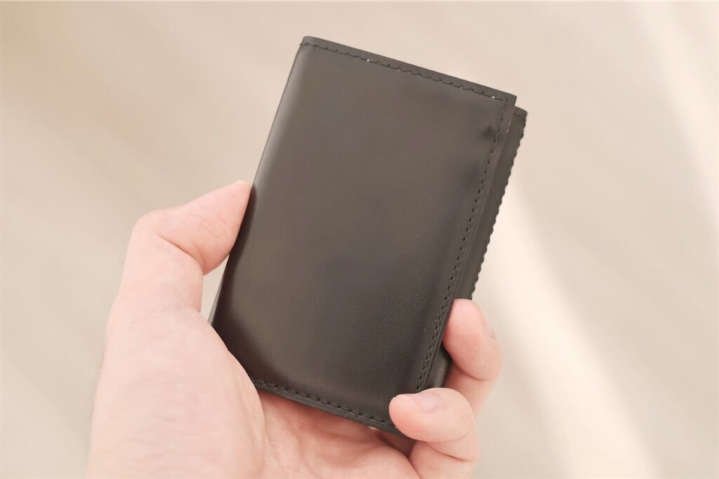 【コードバン】PRESSo Noir レザー三つ折り財布　ミニ財布 コードバン】PRESSo Noir | drip公式オンラインショップ