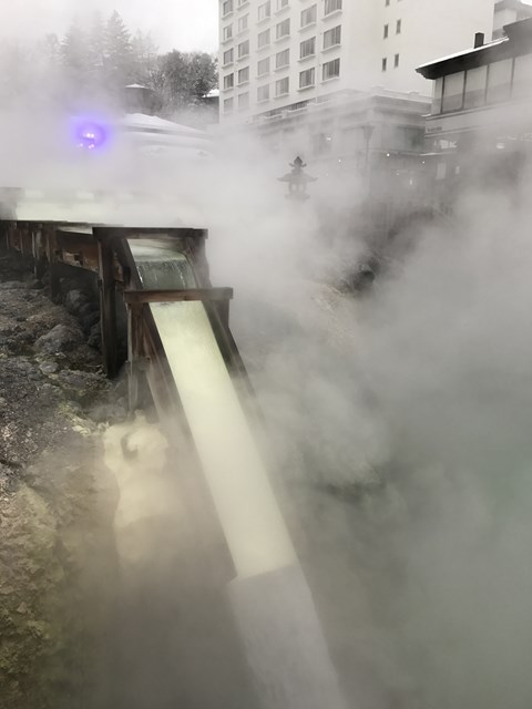 f:id:gururiguru:20180414015525j:plain f:id:gururiguru:20180414015525j:plain