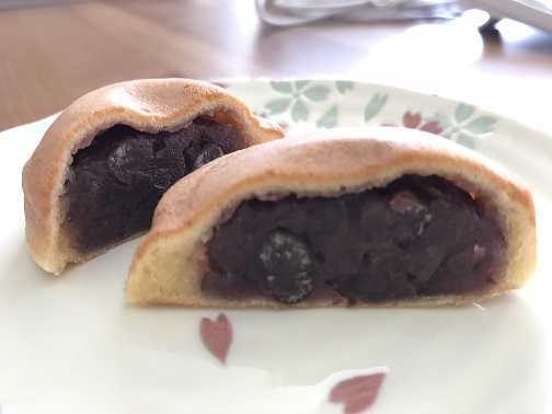 やわらか食感の阿闍梨餅
