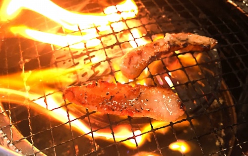 豚トロの部位はどこに 食べ方や焼き方もこちらで紹介 Yellow Card 豚トロの部位はどこに 食べ方や焼き方もこちらで紹介 Yellow Card