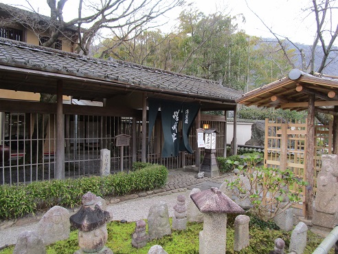 f:id:gyotaroh:20200315135352j:plain