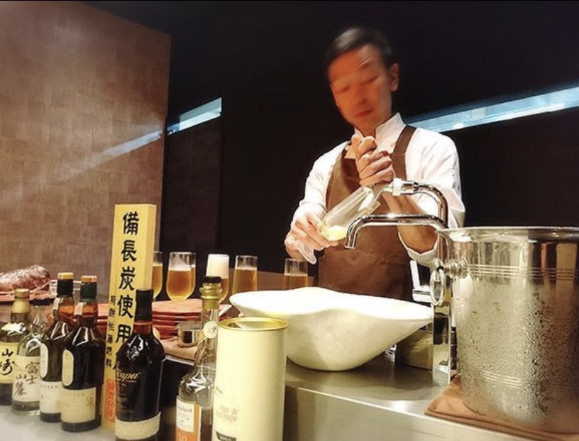 大山英裕さん「炭火焼肉あもん」「あもんヨコ」