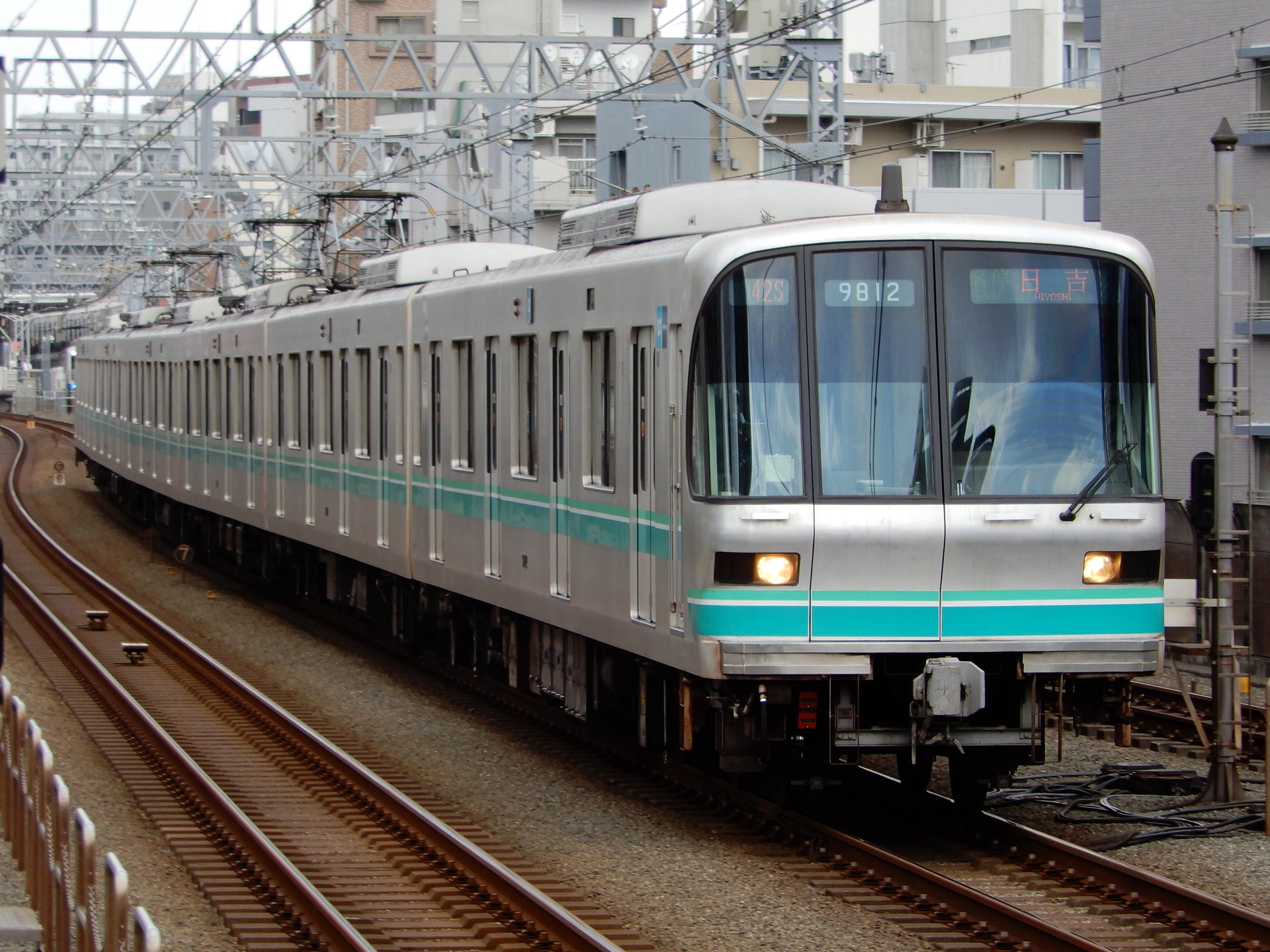 東京メトロ9000系12編成