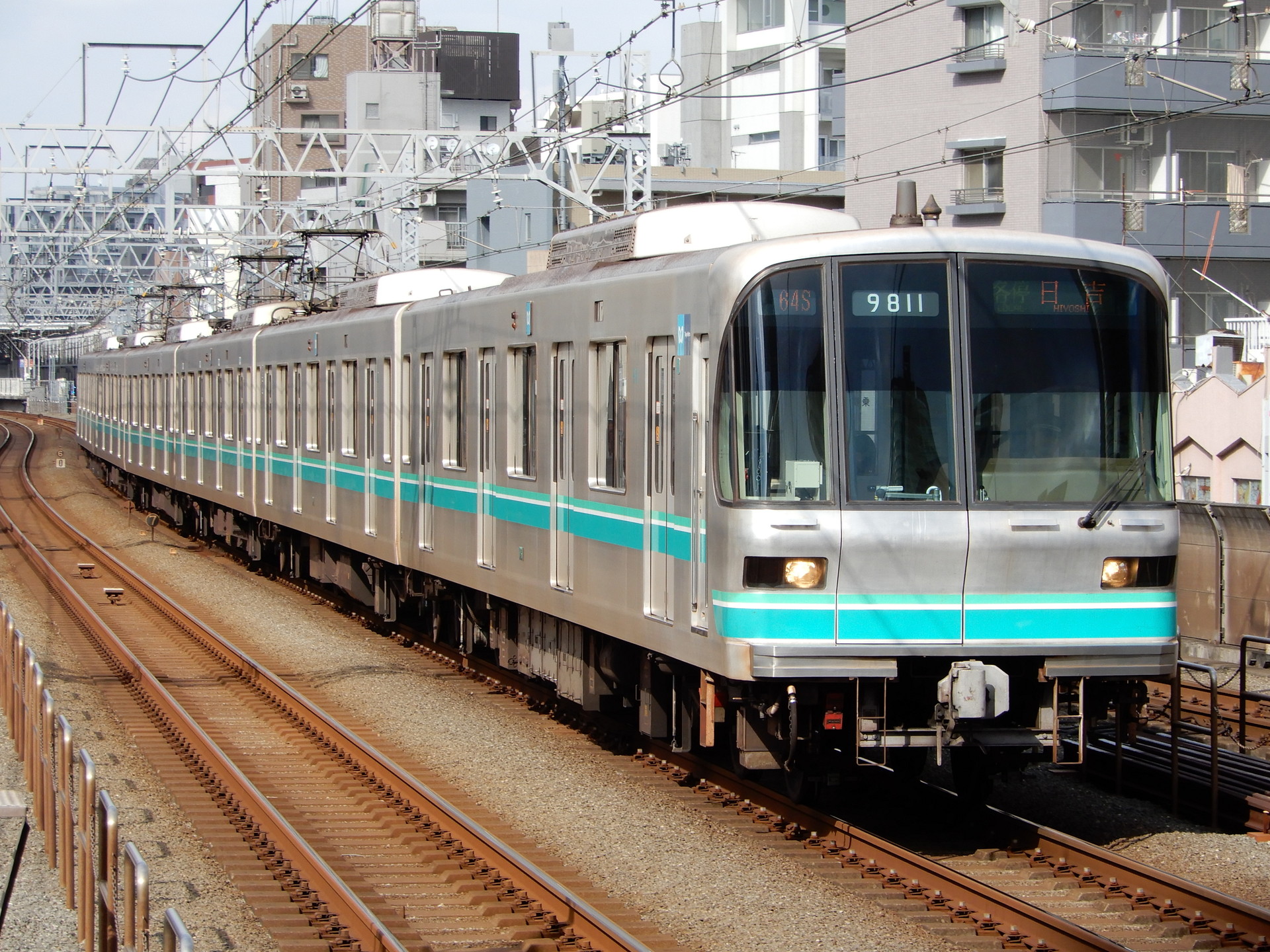 東京メトロ9000系11編成