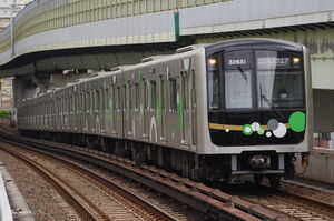 大阪メトロ 30000A系 32651編成