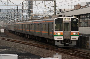静岡駅で撮影した211系(SS6編成)