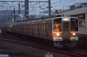 211系(LL19編成)