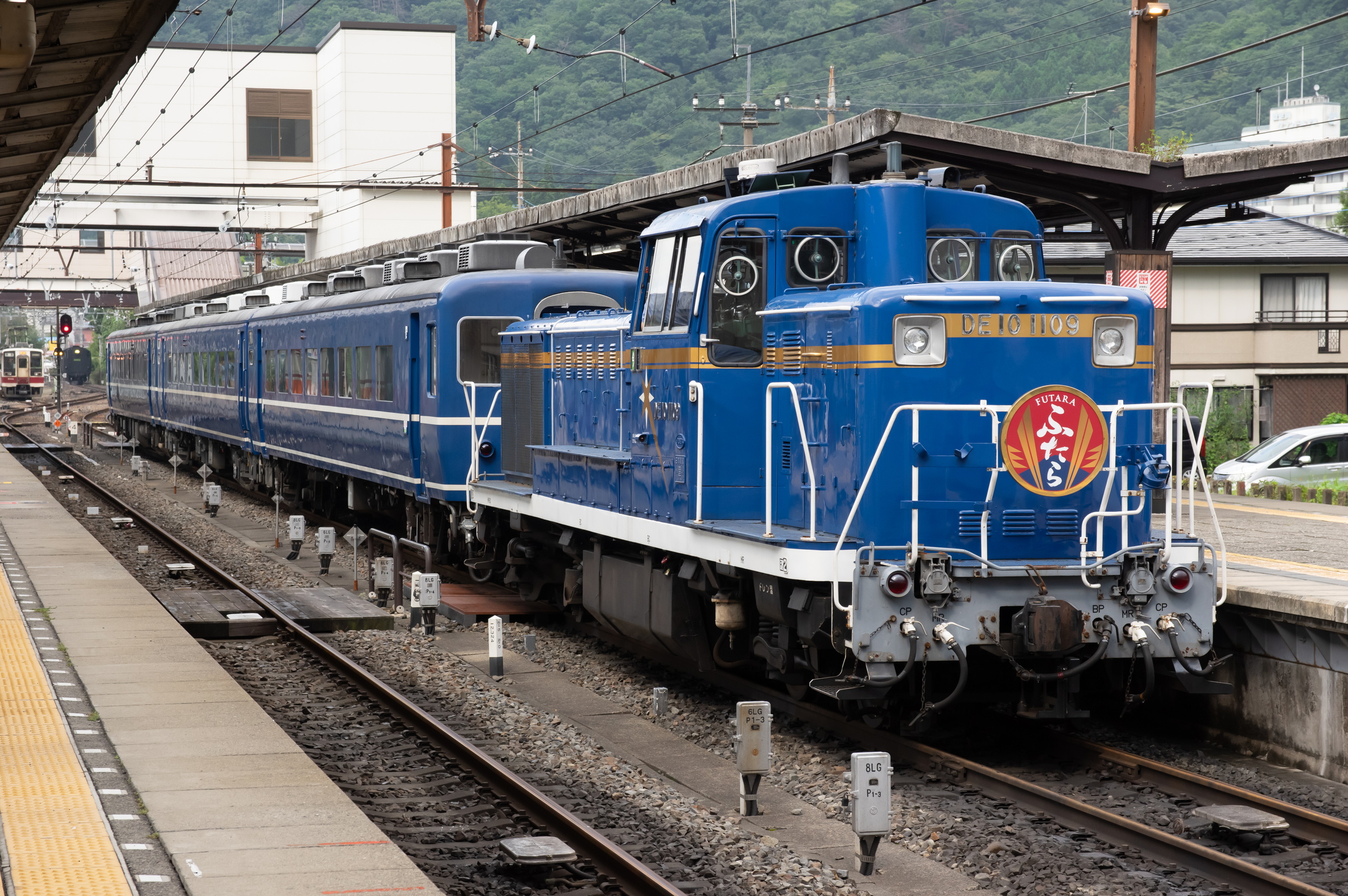 東武鉄道、14系「ドリームカー」公開! 「SL大樹」「DL大樹」に