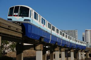 10000形(10041編成・開業時塗色ラッピング列車) 