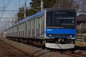 60000系(61611編成・フルカラー行先LED)