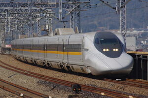 700系7000番台(E6編成)