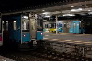 青い森701系(第6編成・第3編成)の並び