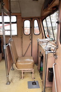 横から見た運転台