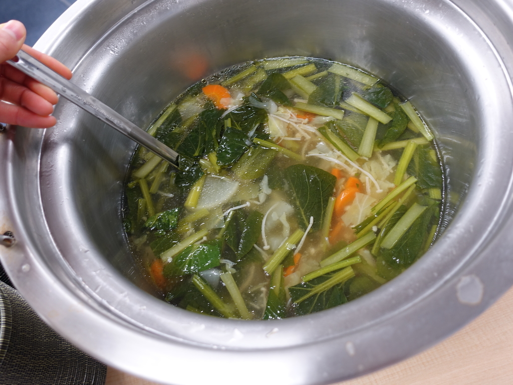 たっぷり野菜のジンジャースープ たっぷり野菜のジンジャースープ