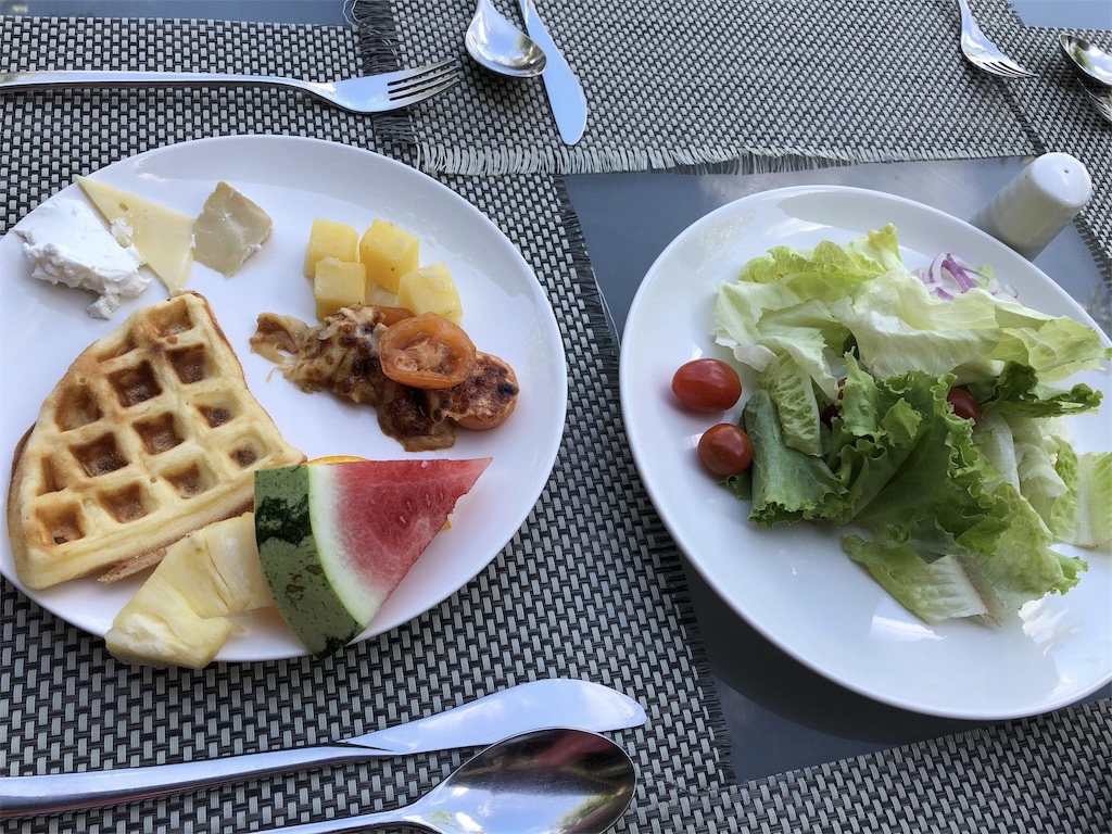 Two Seasons Coron  Island Resort&Spa（ツーシーズンズ　コロンアイランド　リゾート＆スパ）での食事