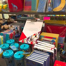 イギリス 土産 お手頃価格 もらって嬉しいお土産 バラマキ おすすめ
