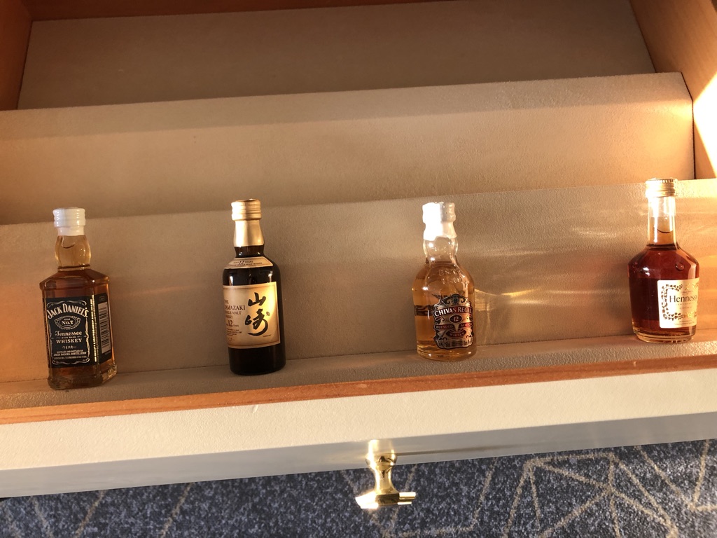 名古屋マリオットアソシアホテル コンシェルジュレベルルーム 宿泊記 リニューアル クラブラウンジ 朝食 口コミ レビュー 添い寝子供 無料