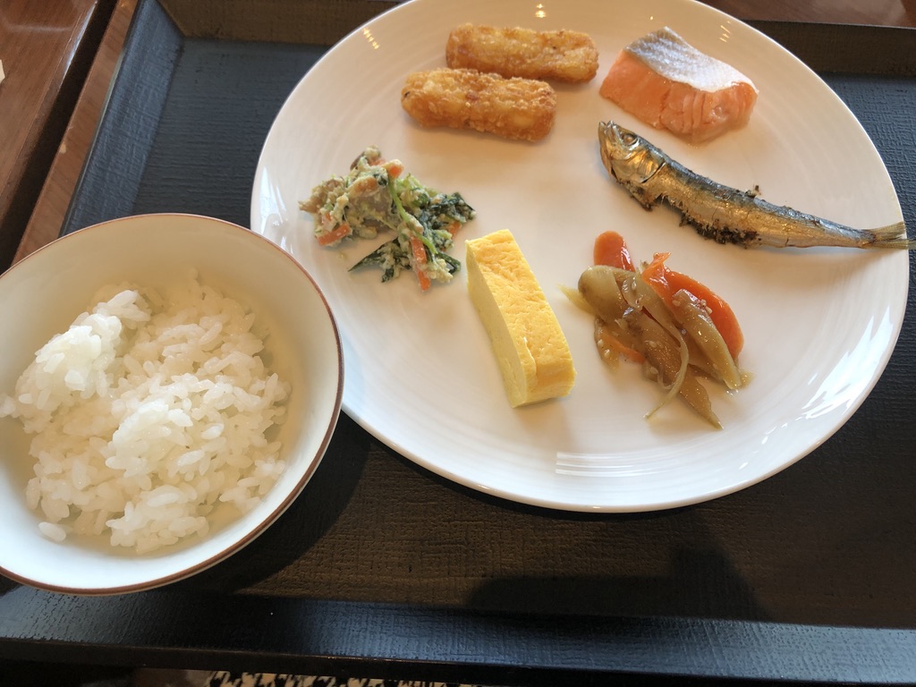 名古屋マリオットアソシアホテル コンシェルジュレベルルーム 宿泊記 リニューアル クラブラウンジ 朝食 口コミ レビュー 添い寝子供 無料