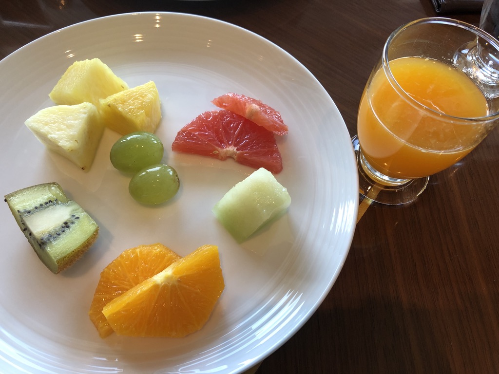 名古屋マリオットアソシアホテル コンシェルジュレベルルーム 宿泊記 リニューアル クラブラウンジ 朝食 口コミ レビュー 添い寝子供 無料