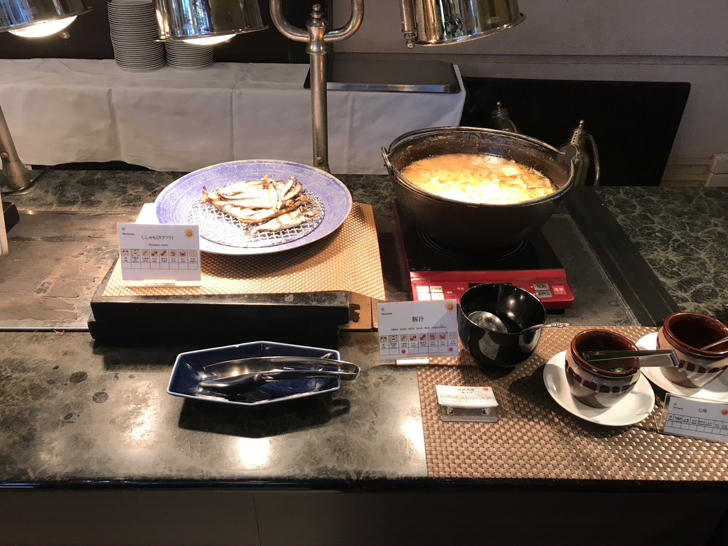 神戸シェラトンホテル&タワーズ プリファードフロ ア宿泊記 SPGアメックス 朝食 クラブラウンジ 口コミ レビュー
