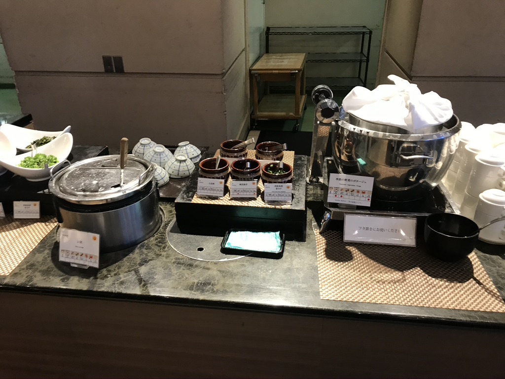 神戸シェラトンホテル&タワーズ プリファードフロ ア宿泊記 SPGアメックス 朝食 クラブラウンジ 口コミ レビュー