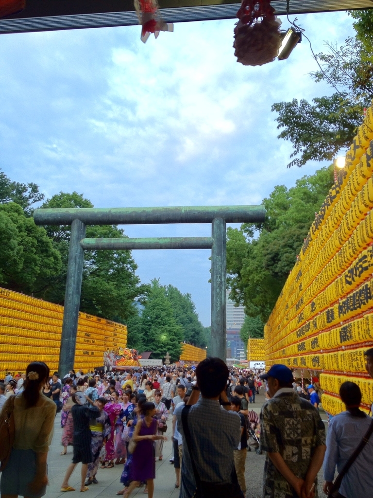 靖国神社 みたままつり