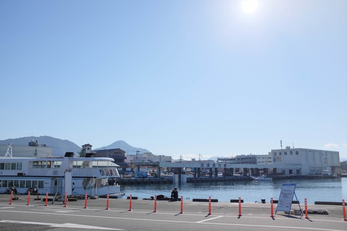 f:id:hachi-log:20191223122313j:plain f:id:hachi-log:20191223122313j:plain