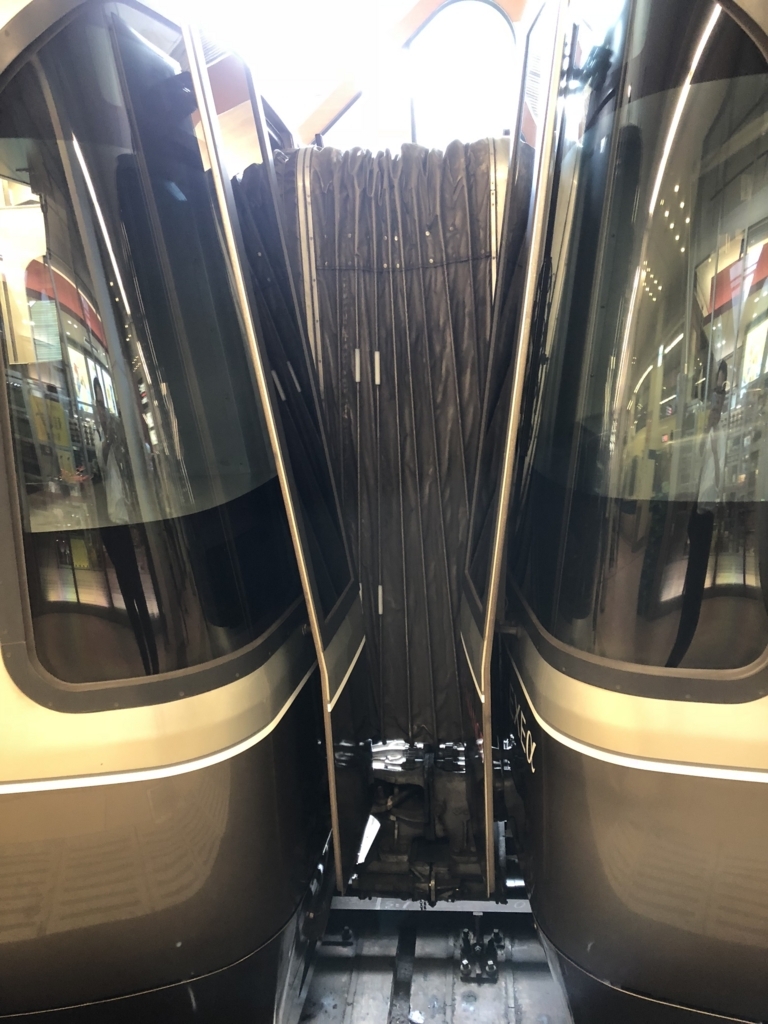 f:id:hachi555:20180824105249j:plain