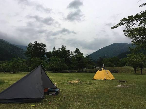 二人ソロキャンプ 岐阜県 白川郷ひらせ温泉キャンプサイトと世界遺産白川郷ツーリング バイク シンプルに生きる