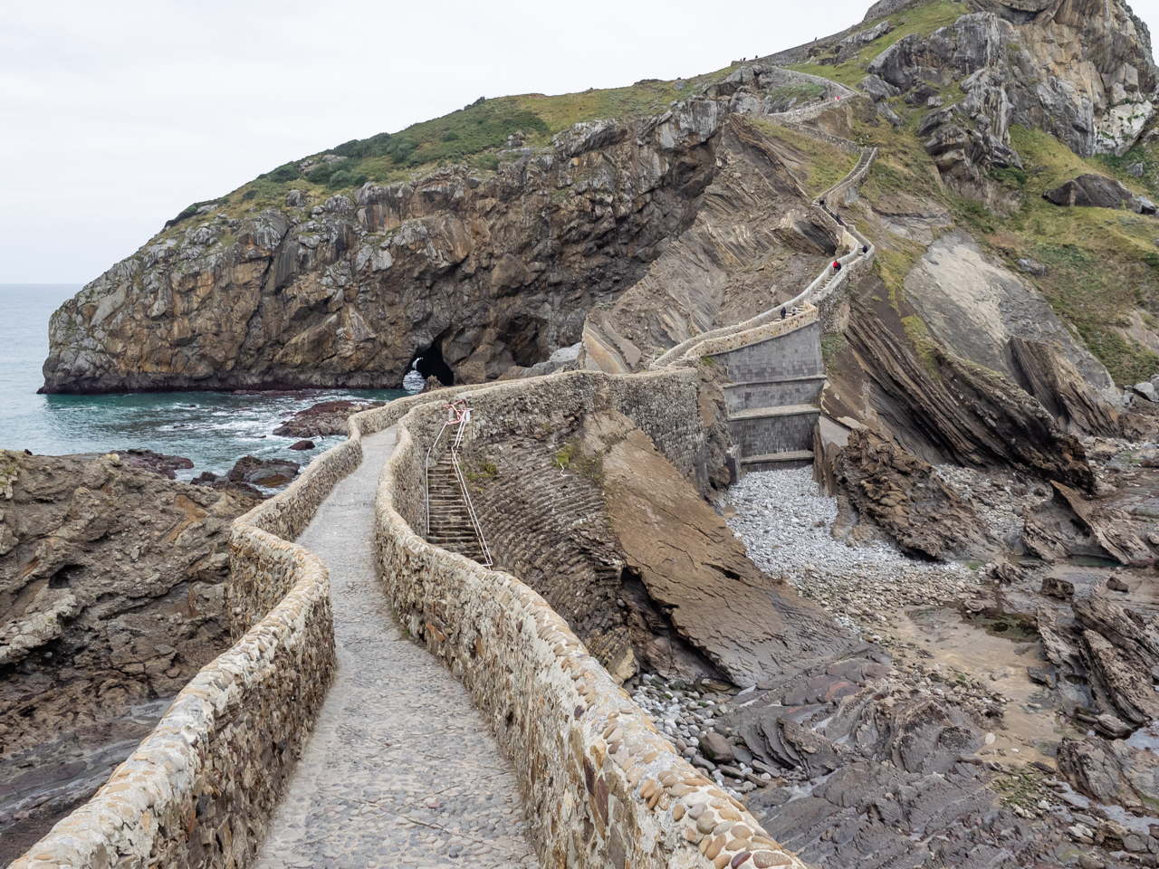 f:id:hachim:20190125120339j:plain f:id:hachim:20190125120339j:plain