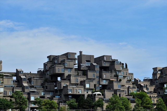 habitat-67-2283538_640.jpg