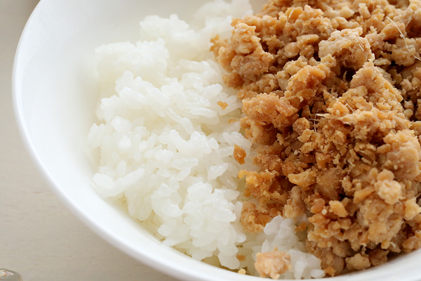 そぼろご飯