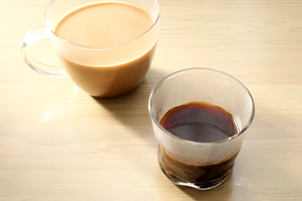 深煎りマンデリンの煮出しコーヒー&カフェオレ