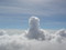 太陽に向かって伸びる雲(富士山須走口六合目付近にて)