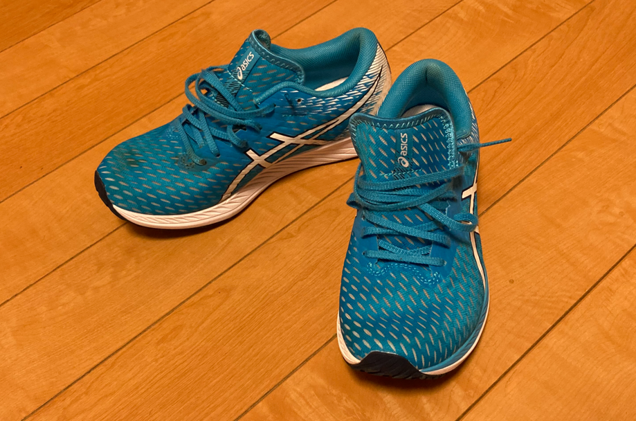 アシックス　ハイパースピード