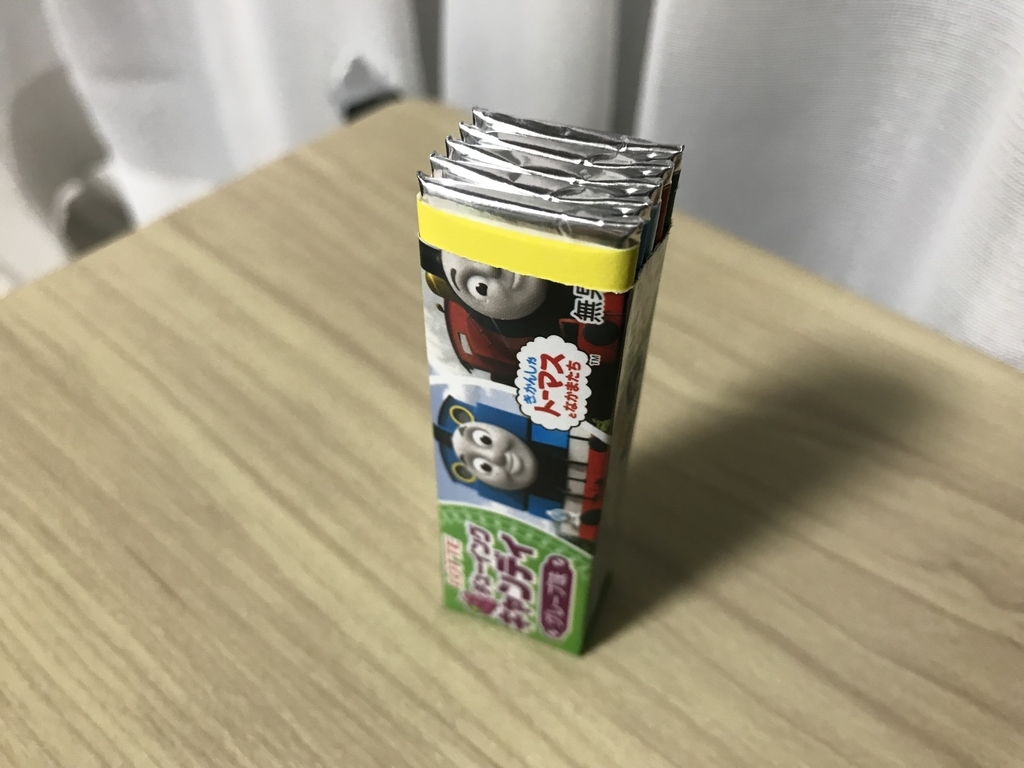 板ガムではない きかんしゃトーマスとなかまたちチューイングキャンディがうまい ダークサイドにようこそ