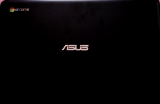 chromebookのASUS