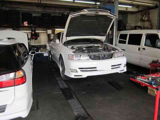 jzx100 1jz チェイサー　インタークーラー トヨタチェイサーJZX100＠インタークーラー取り付け＆AC修理作業 - 町