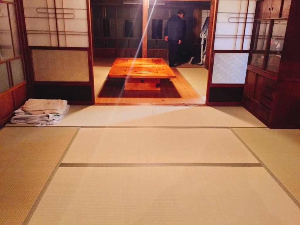 f:id:hakobunelocal:20180628194458j:plain f:id:hakobunelocal:20180628194458j:plain