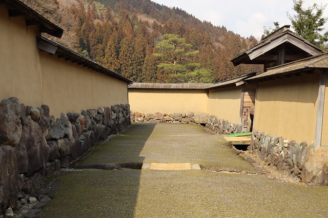 f:id:hakonegasaki523:20200402221555j:plain f:id:hakonegasaki523:20200402221555j:plain