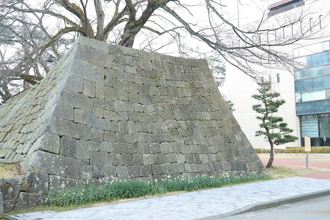 f:id:hakonegasaki523:20200402233252j:plain f:id:hakonegasaki523:20200402233252j:plain