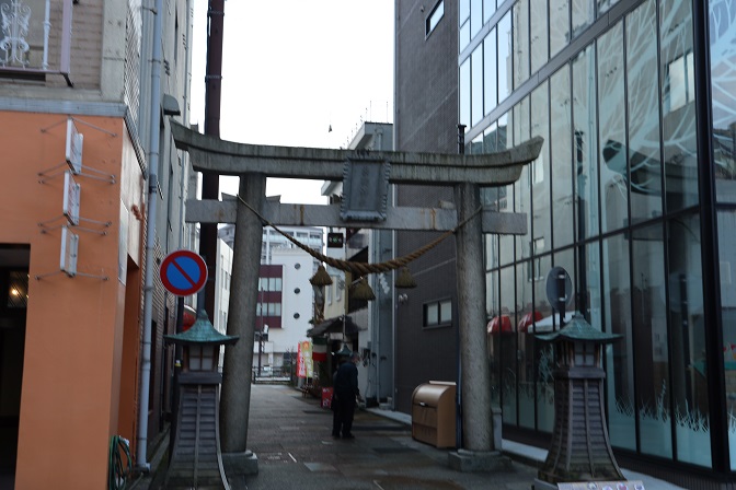 f:id:hakonegasaki523:20200402233550j:plain f:id:hakonegasaki523:20200402233550j:plain