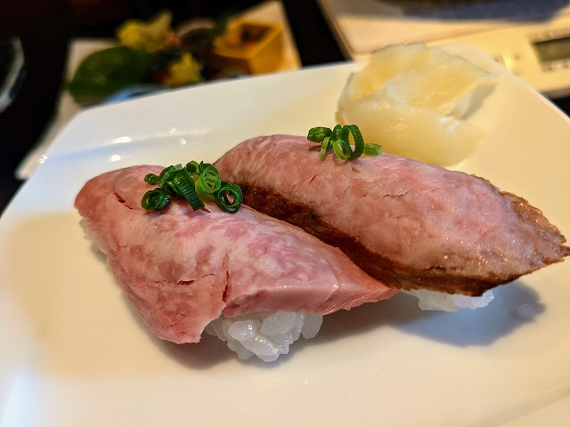 銀座の馬喰一代でしゃぶしゃぶランチを食べるイメージ写真