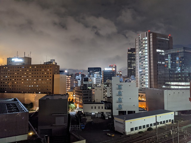 トグルホテル 水道橋のカフェやアメニティなどを紹介するルームツアーの写真