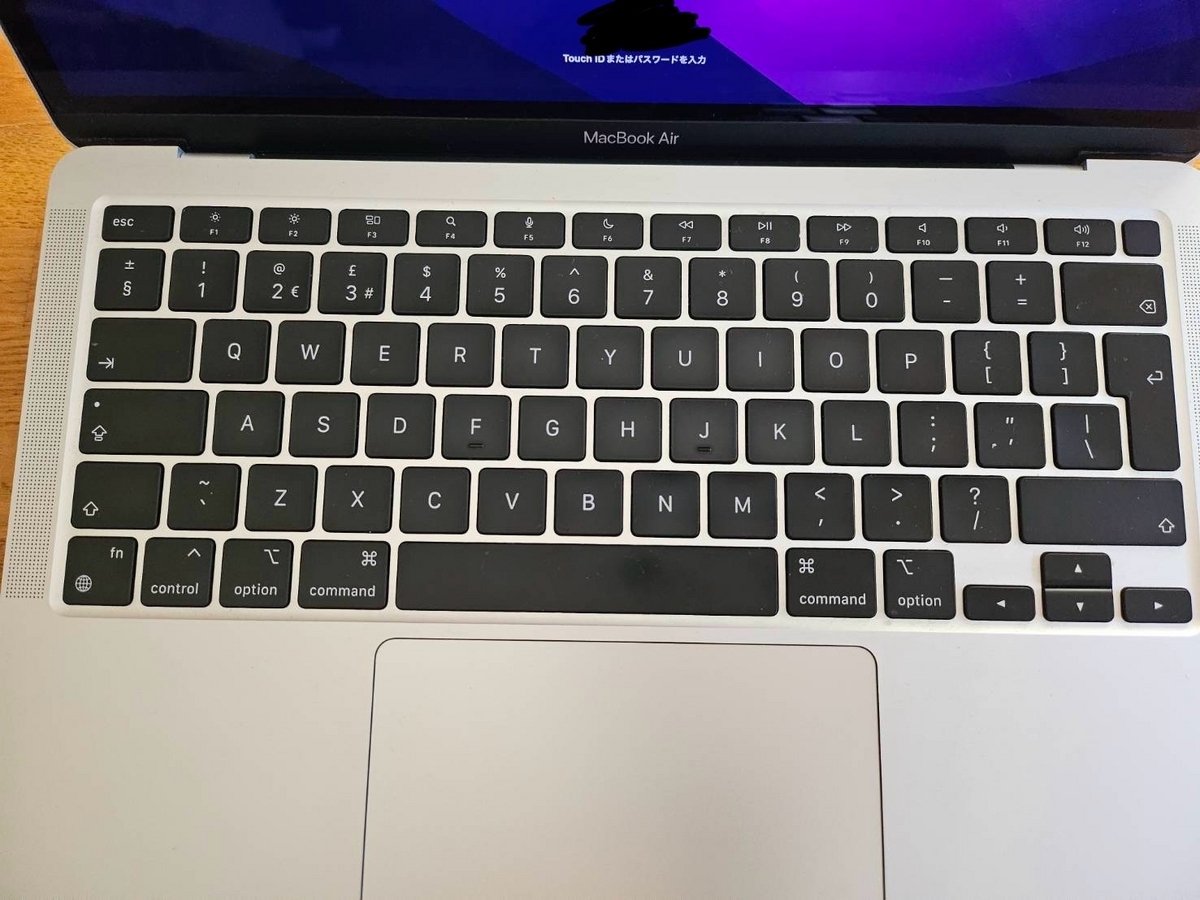 MacBook Airを2週間で2台買うハメになった - レビュー的なものを書くブログ