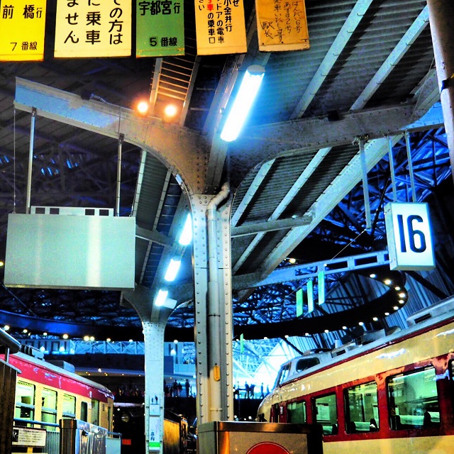 大宮 鉄道博物館 急行まつしま と 特急ひばりの停車するホーム キハ５８の鉄道ひとコマ